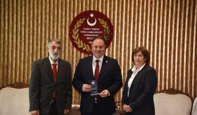 Meclis Başkanı Öztürkler Hamburg Türk Basın Birliği heyetini kabul etti