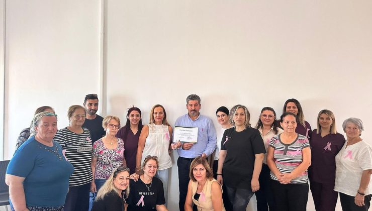Lefke’de “meme kanserinde erken teşhis” konulu seminer