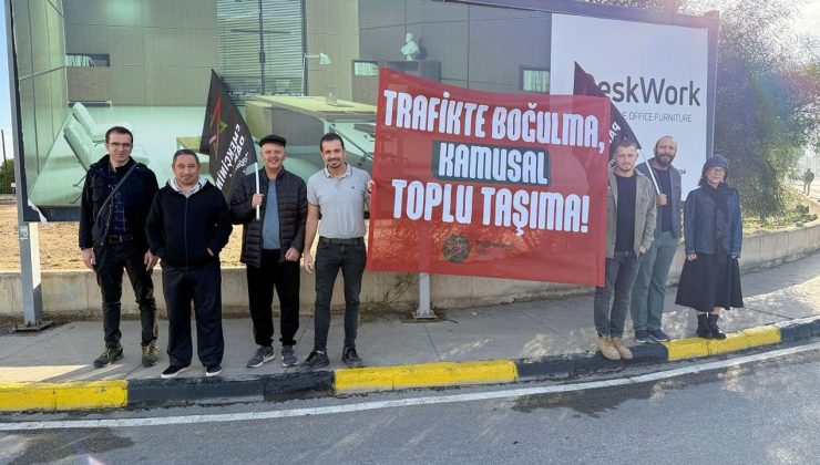 Bağımsızlık Yolu, kamusal toplu taşıma talebiyle eylem yaptı