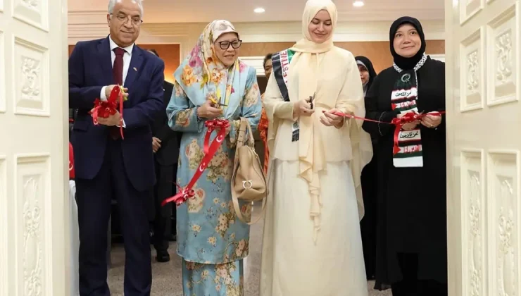 “Direniş I: Filistin Kolektif Hafızası” sergisi Brunei Yunus Emre Türk Kültür Merkezi’nde