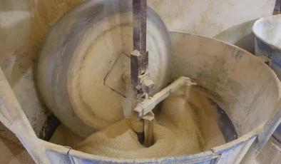 Maraş’ta yarım asırlık gelenek: Un ve bulgur üretiminde kullanılıyor