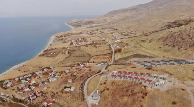 Sonbaharın etkisi harika manzarayı ortaya çıkardı