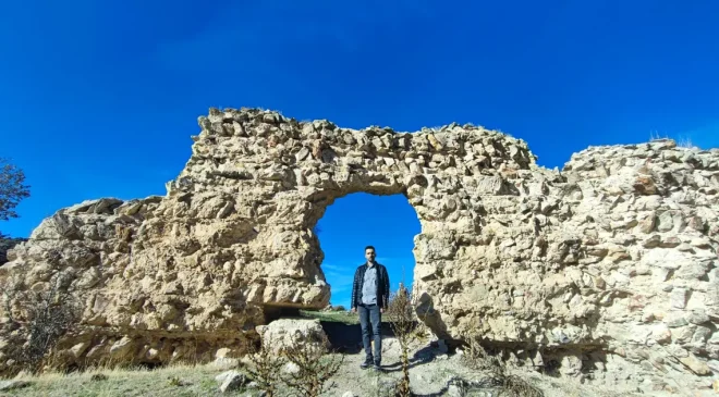 Yozgat’taki 8 asırlık tarihi yapının son hali içler acısı