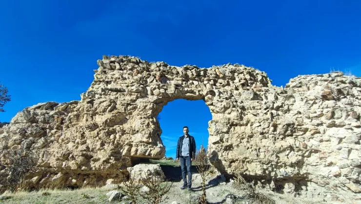 Yozgat’taki 8 asırlık tarihi yapının son hali içler acısı