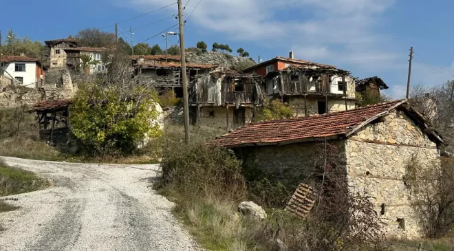 Eskiden 50 hane vardı şimdi 4 kişi yaşıyor: Hayalet köye dönüştü