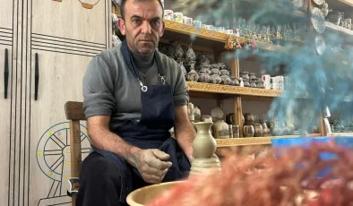 Hak ettiği ilgiyi görmüyor, Van’da tek usta kaldı: Mesleğin kökeni Urartulara dayanıyor