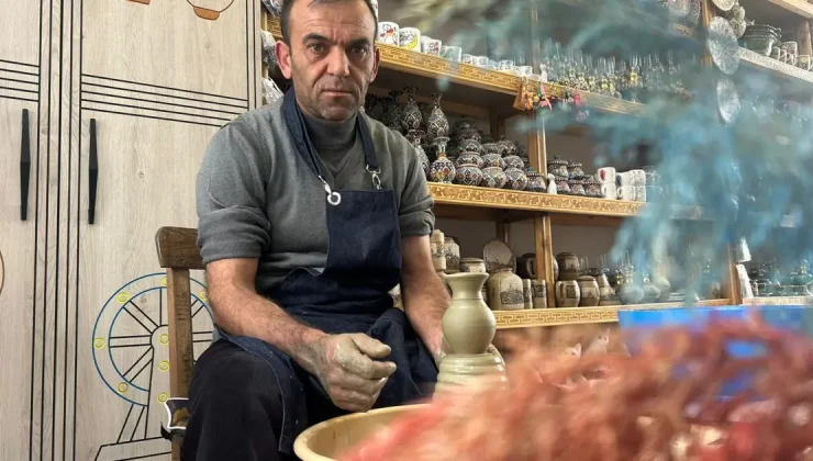 Hak ettiği ilgiyi görmüyor, Van’da tek usta kaldı: Mesleğin kökeni Urartulara dayanıyor