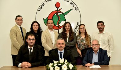 ”Diş hekimi sayısı fazla”