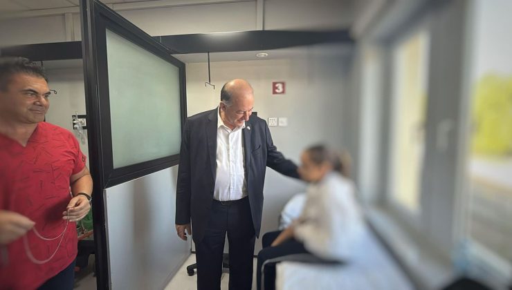 Dinçyürek’ten yaralı öğrencilere ziyaret