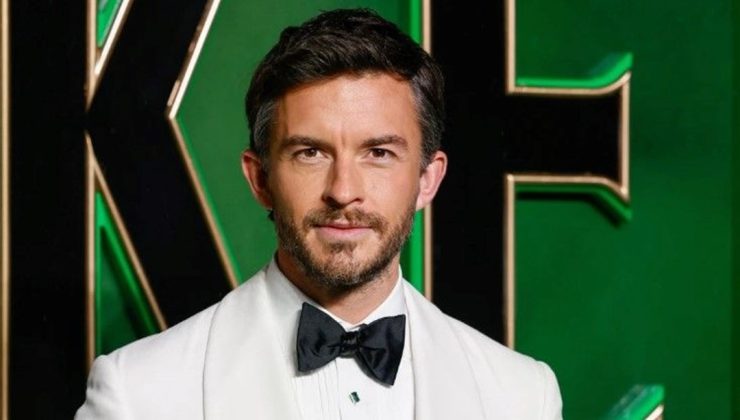 Ünlü oyuncu Jonathan Bailey ”Yaşayan En Seksi Erkek” seçildi