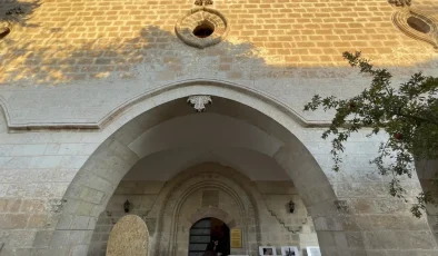 Tarihi Reji Kilisesi kültürel etkinliklerle hayat buluyor