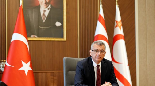 Erhürman: “Büyük liderin manevi şahsiyeti huzurunda söz veriyoruz: Hep birlikte daha çok çalışacağız”