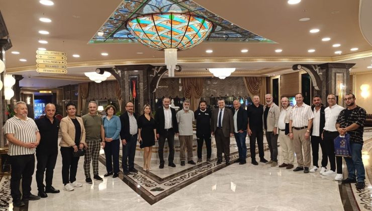 Merit yatırımları Hamburglu Türk gazetecilere anlatıldı