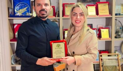 ZAYDER’den Hüseyin Ucuz’a teşekkür plaketi