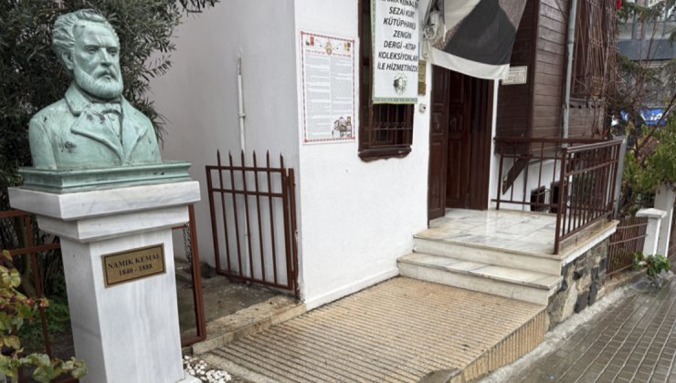 “Vatan şairi” Namık Kemal vefatının 137. yılında anılıyor