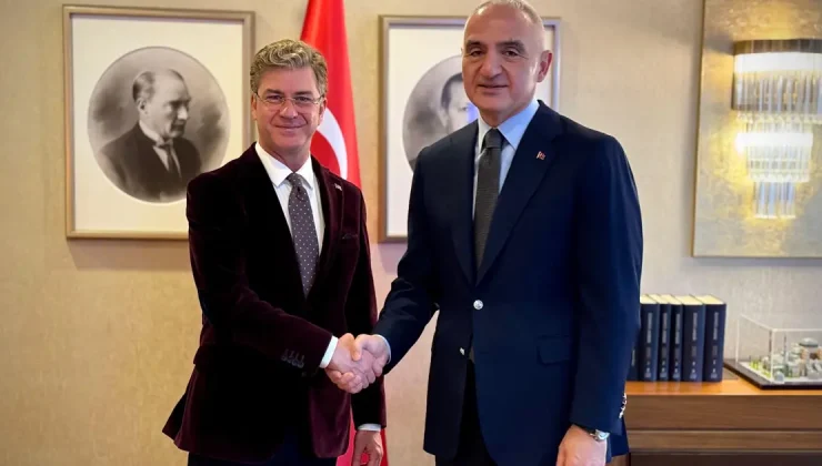 Devlet Opera ve Balesi Genel Müdürü değişti. Tan Sağtürk’e yeni görev