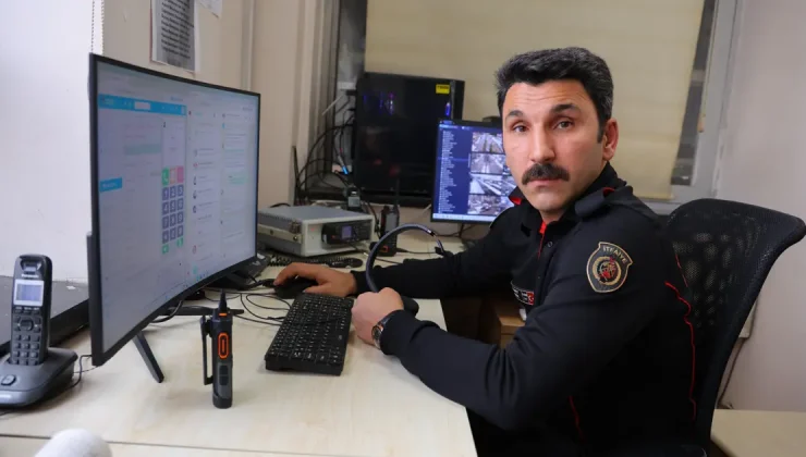 Depremde oğlunu kaybeden itfaiye eri, teselliyi binlerce canı kurtarmakta buldu