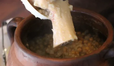 Dünyanın en uzun pişen yemeği. Krallar için kutsaldı, günün 3 öğünü yeniyor