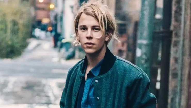 İngiliz şarkıcı Tom Odell bir kez daha İstanbul’a geliyor
