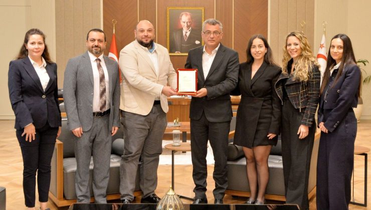 Kıbrıs Türk İnsan ve Klinik Genetik Derneği’nden Cumhurbaşkanı Erhürman’a ziyaret