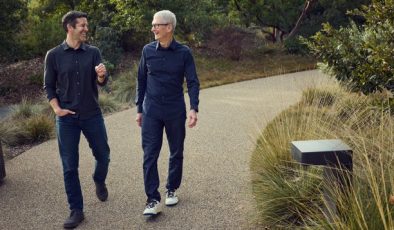 Apple’ın CEO’su Tim Cook görevden ayrılacak