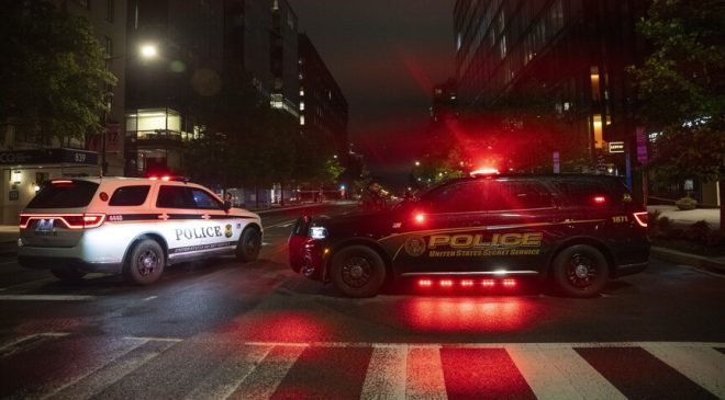 ABD’de Beyaz Saray Muhabirleri Derneği yemeğindeki silahlı saldırının şüphelisinin kimliği tespit edildi