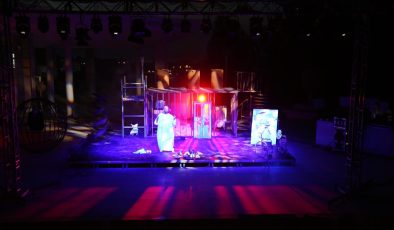 Abdullah Öztoprak gösterisini LAÜ’de sahneledi