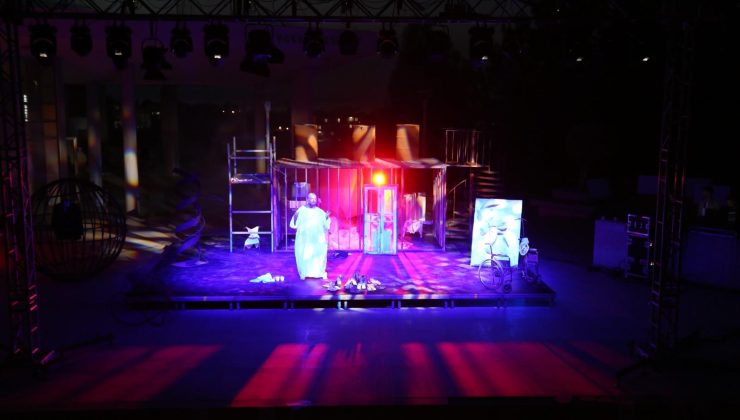 Abdullah Öztoprak gösterisini LAÜ’de sahneledi