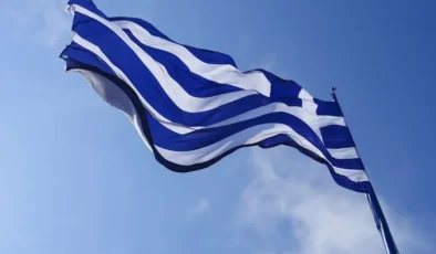 Adı yolsuzluk soruşturmasında geçen 13 Yunan milletvekilinin dokunulmazlığı kaldırıldı