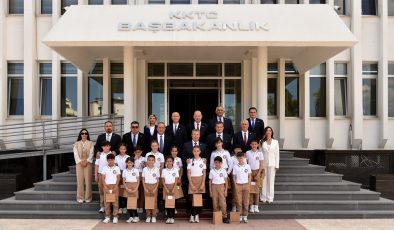 Başbakan Üstel, “Ülkemizin geleceğini şekillendirecek çocuklarımızı burada ağırlamaktan büyük mutluluk duyuyoruz”