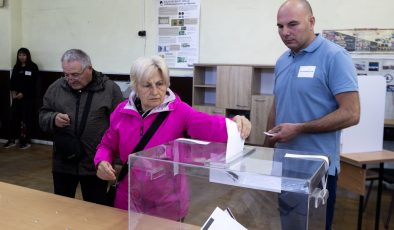 Bulgaristan’da genel seçim için oy kullanma işlemi başladı