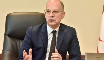 Dânâ: “Rum tarafının üçüncü ülkelerle anlaşma yapması çözüm atmosferi çabalarına ciddi darbe vuruyor”