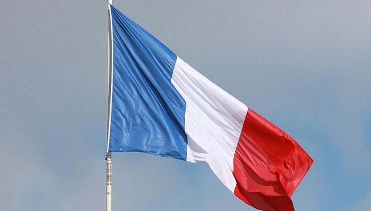 Fransa: “Macron Yunanistan’daki sözleriyle herhangi bir ülkeyi özellikle hedef almadı”