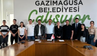 Gazimağusa Belediyesi ile Gazimağusa Gençlik Meclisi Platformu arasında iş birliği sözleşmesi imzalandı