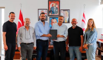 Gazimağusa’da kanalizasyon hatları yapım işleri ihalesinde imzalar atıldı