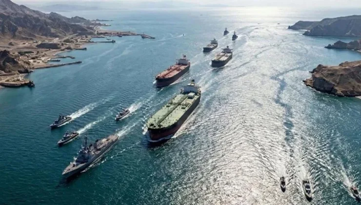 İran medyası: “72 saatte 52 İran gemisi ABD ablukasını geçti”