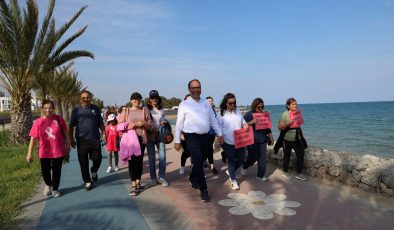 İskele’de kansere karşı farkındalık yürüyüşü düzenlendi