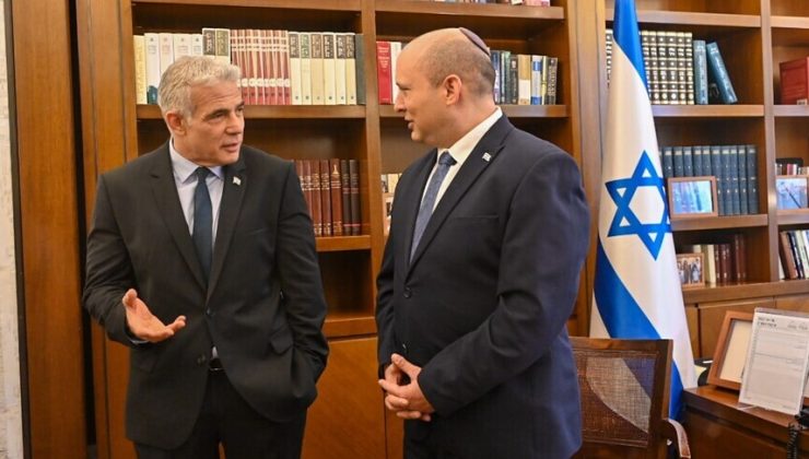 İsrail’de Bennett ve Lapid’in yeni kurduğu partinin Netanyahu’suz hükümet kurabileceği belirtiliyor