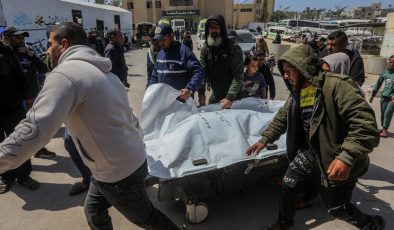 İsrail’in Gazze Şeridi’ne saldırılarında can kaybı 72 bin 593’e yükseldi