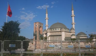 İstanbul Valiliği, 1 Mayıs’ta İstanbul’un dört ilçesindeki tüm etkinlikleri yasakladı