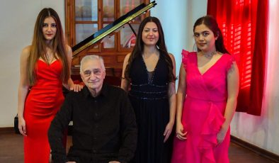 Kasimov ve öğrencileri 4 Mayıs’ta Bellapais’te sahne alacak