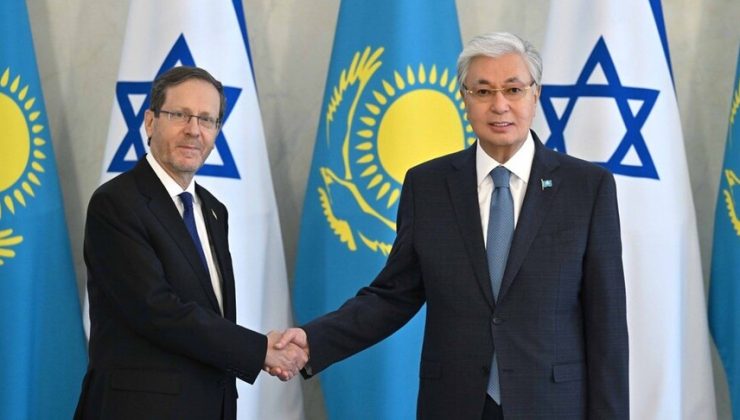 Kazakistan Cumhurbaşkanı Tokayev, konuk mevkidaşı Herzog ile baş başa ve heyetler arası görüşme yaptı