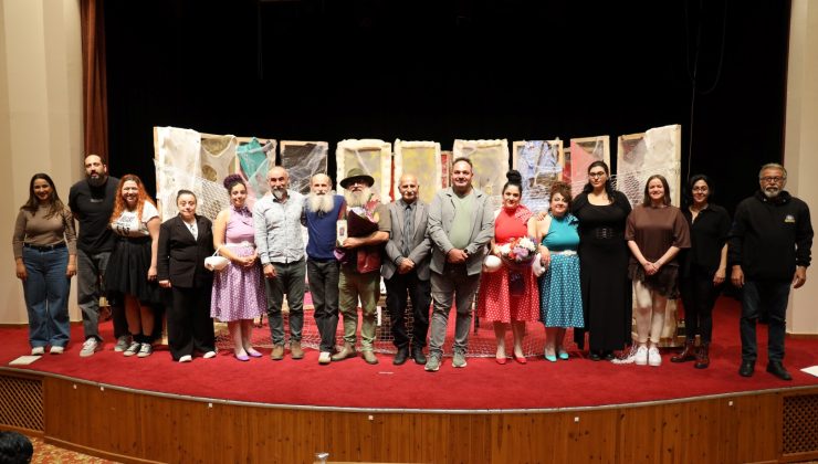 “Kozalar” İskele’de sahnelendi