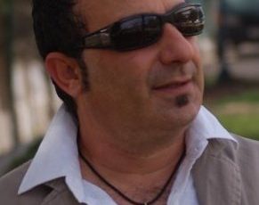 Muhittin Yangın’dan ilk solo çalışma: Yarım Ada