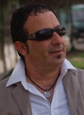 Muhittin Yangın’dan ilk solo çalışma: Yarım Ada