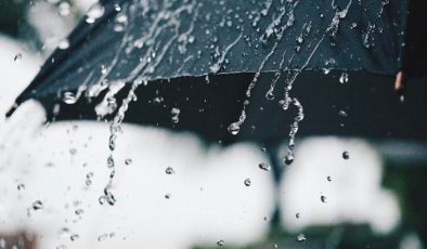 Pazar ve salı yer yer sağanak bekleniyor; soğuk ve nemli hava kütlesi etkili olacak