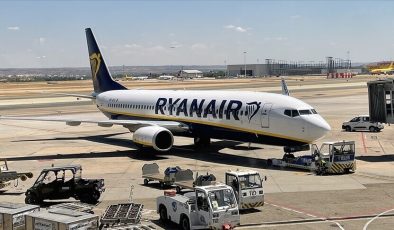 Ryanair CEO’su Michael O’Leary’den Avrupa havacılık sektörü için “iflas” uyarısı