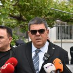 Kar-İş’ten Maliye Bakanlığı önünde eylem… Berova’nın daveti üzerine toplantı yapıldı, uzlaşıya varıldı
