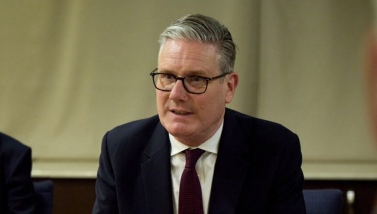İngiltere Başbakanı Starmer’a 110 vekilden destek