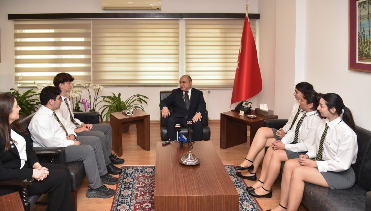 Başçeri, Türk Maarif Koleji öğrencilerini kabul etti